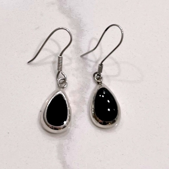 Silpada Vintage Rare .925 Sterling Silver Genuine Onyx Earrings - Picture 2 of 5